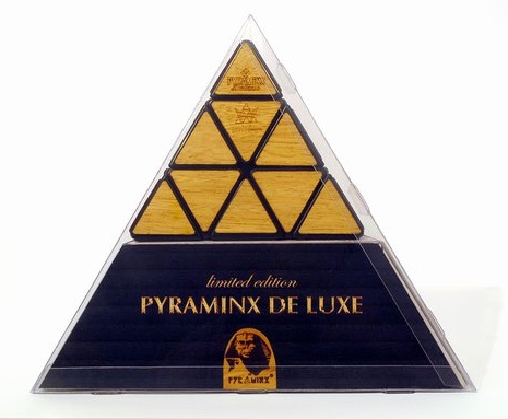 Pyraminx Deluxe