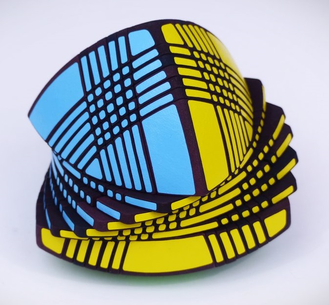 Royal Pyraminx