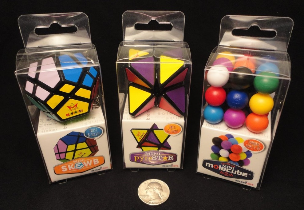 Keychain Ultimate Skewb group